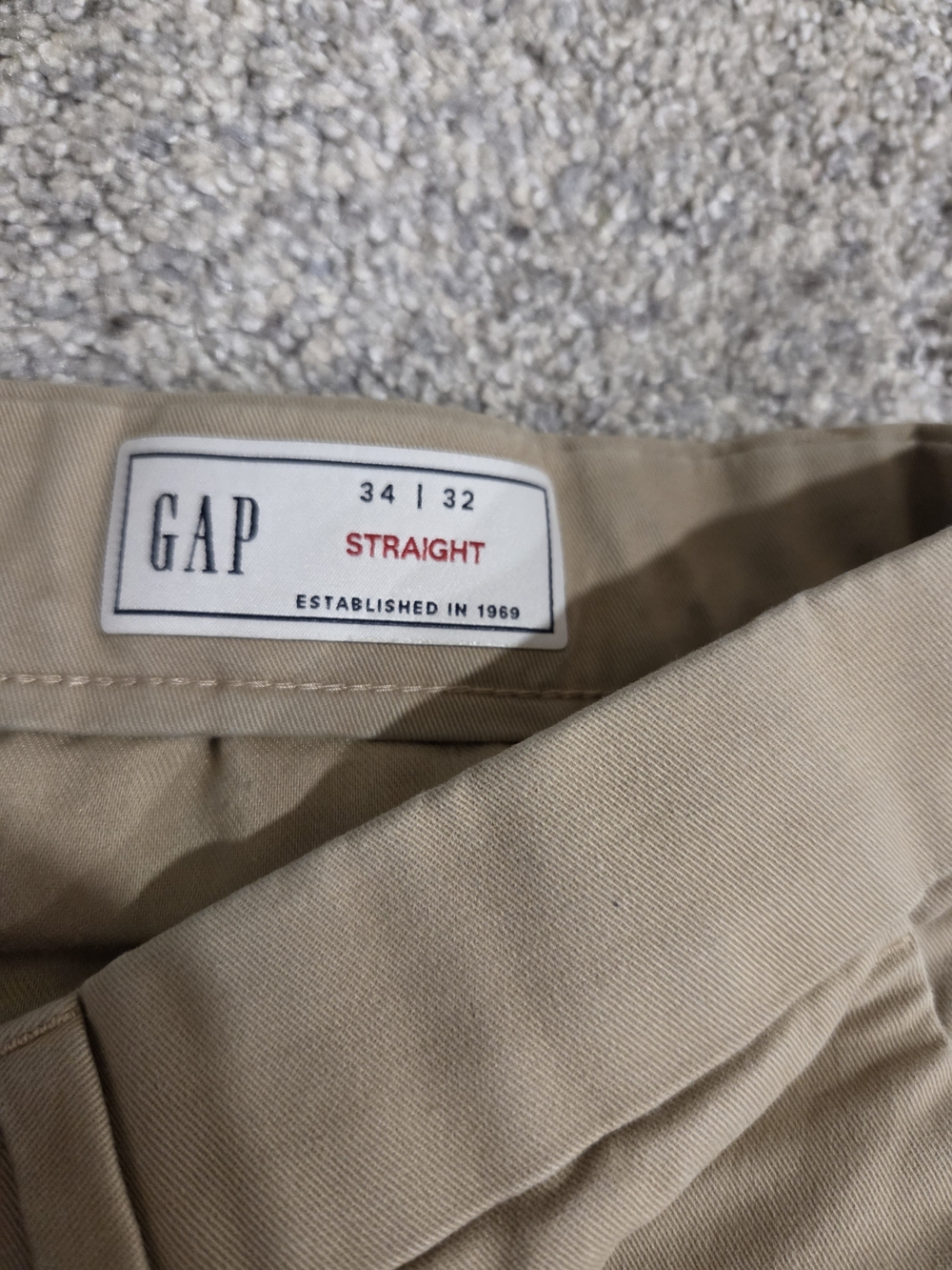 GAP Men's Tan Chino Pants 34 X 32 - Picture 2 of 3